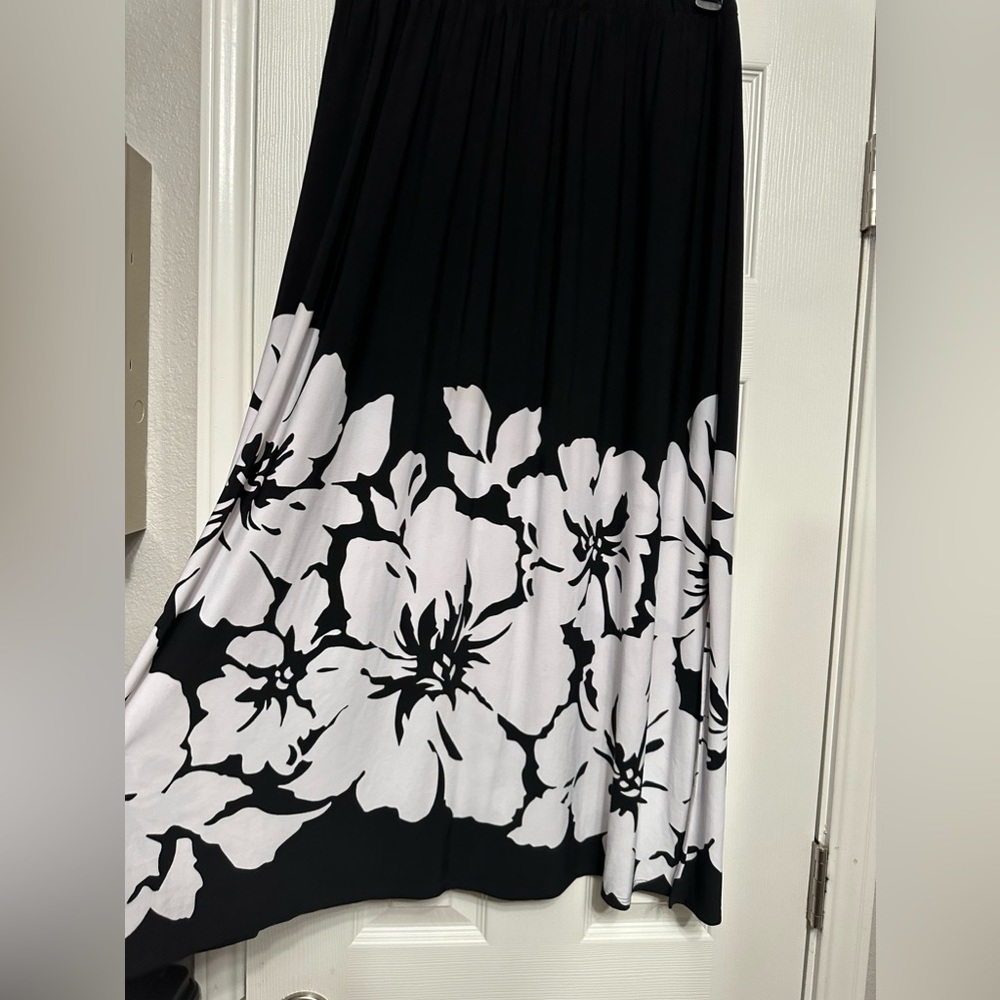 Susan Graver Womens Black Floral Maxi Skirt - Picture 3 of 8